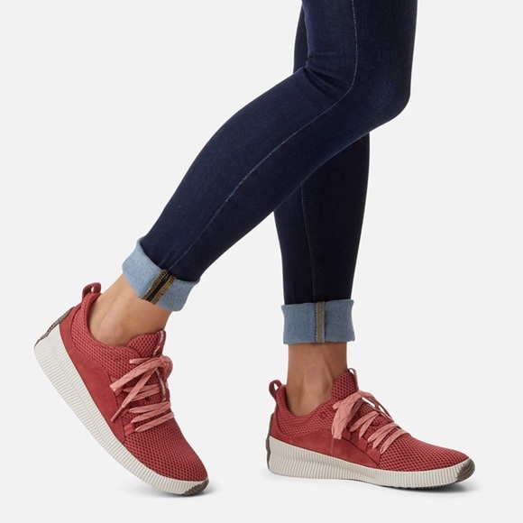 out n about plus sneaker